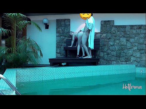 ❤️ Chef inviterer stuepige til poolen, men kunne ikke modstå en hot ❤❌ Sex video at da.stroybassein.ru ❌❤